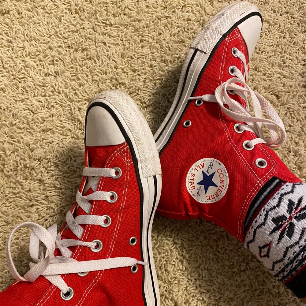 High top red Converse